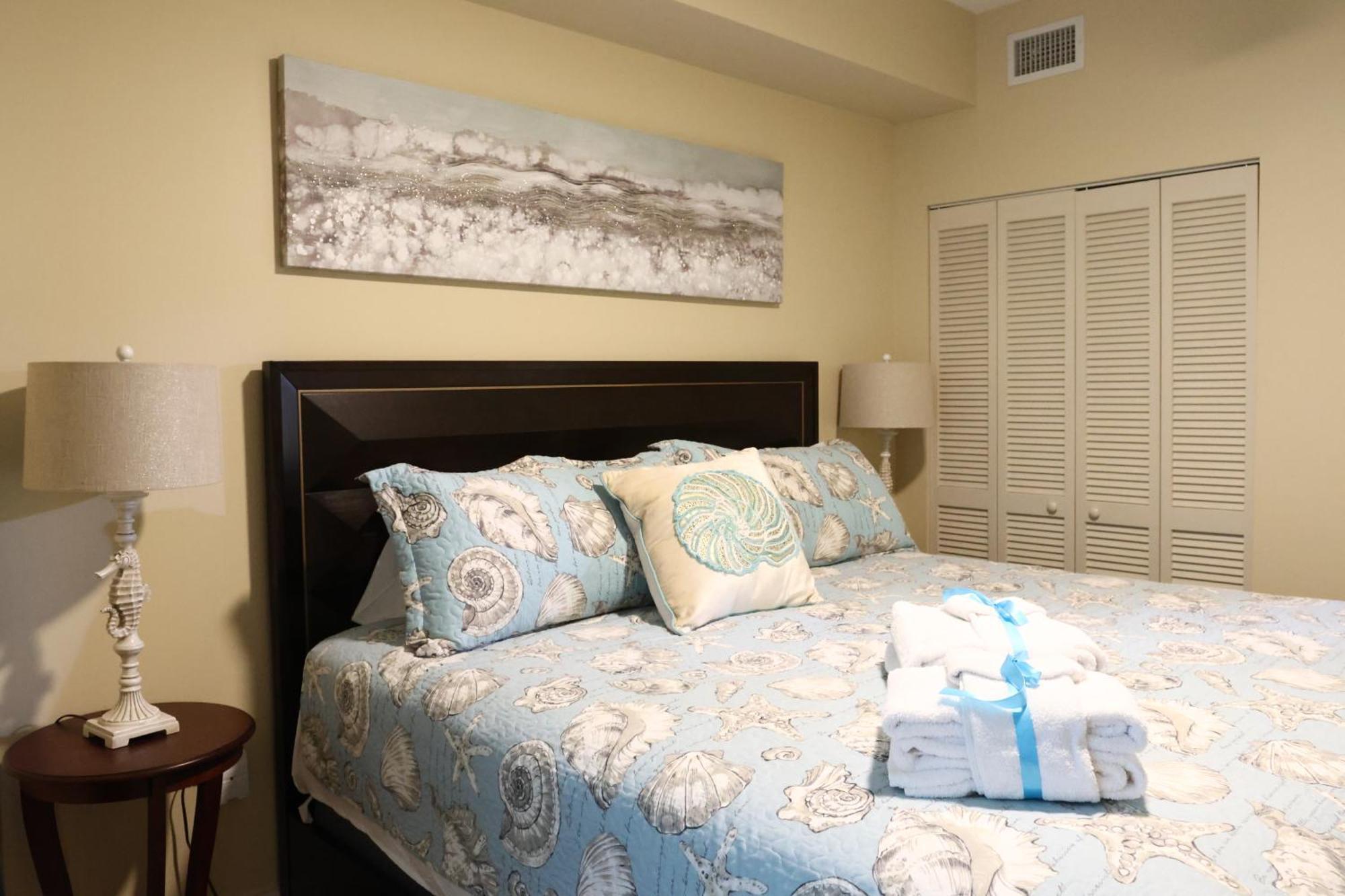 Aqua 1504 Beachfront Condo With Free Beach Chairs Panama City Beach Exterior foto